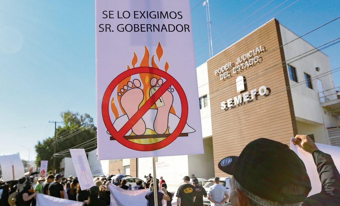 Residentes de las cercanías de los Semefos también se quejaron de la contaminación que generan las cremaciones. Foto: JOEBETH TERRÍQUEZ. EL UNIVERSAL