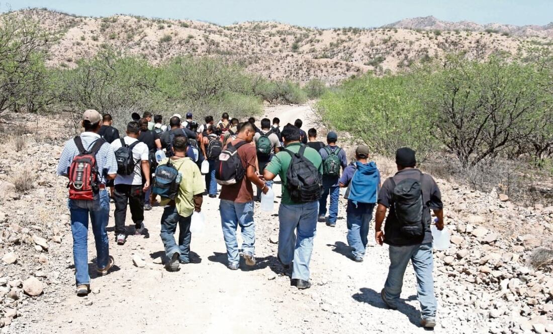 Las nuevas políticas de la administración del presidente estadounidense Donald Trump van a traer un incremento en la sofisticación y en los precios para el cruce de la frontera por parte de los traficantes de personas. ()