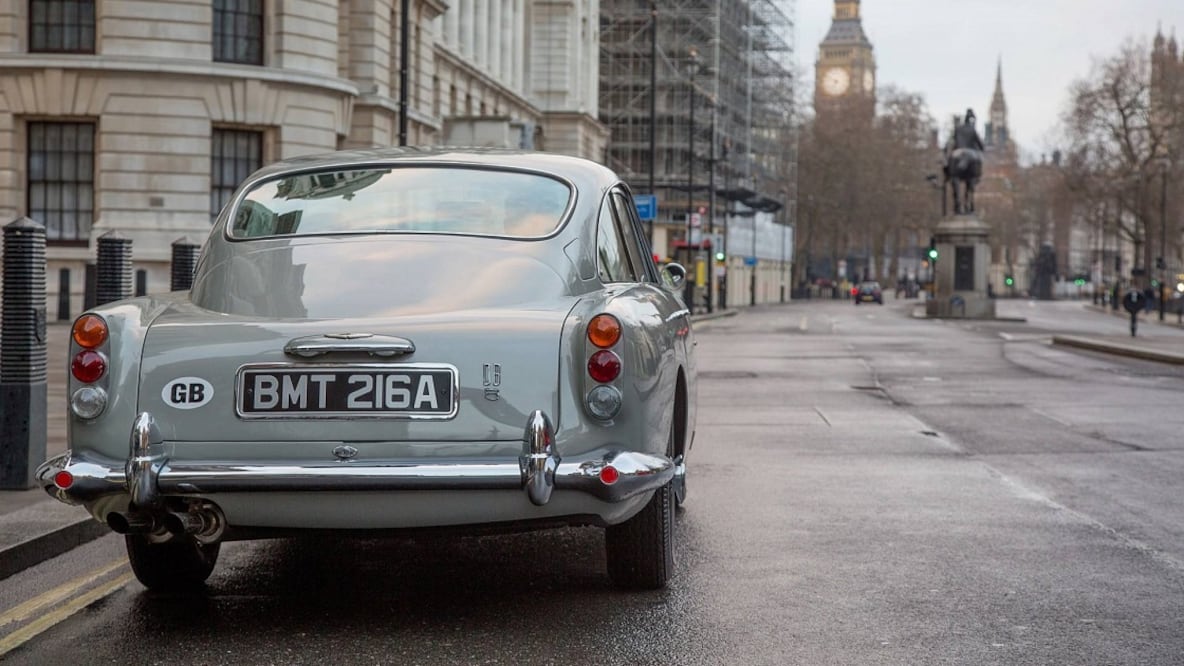 Aston Martin incluye gadgets y "armas" en su nuevo DB5