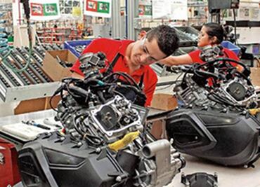 Mexico May industrial output rises for first time since Jan