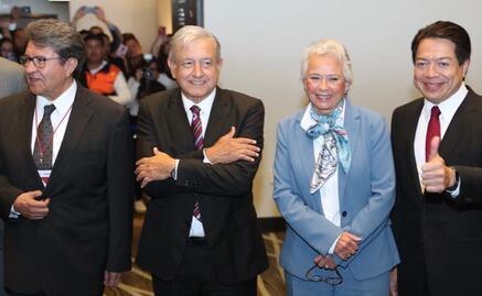 AMLO da jalón de orejas a legisladores de Morena
