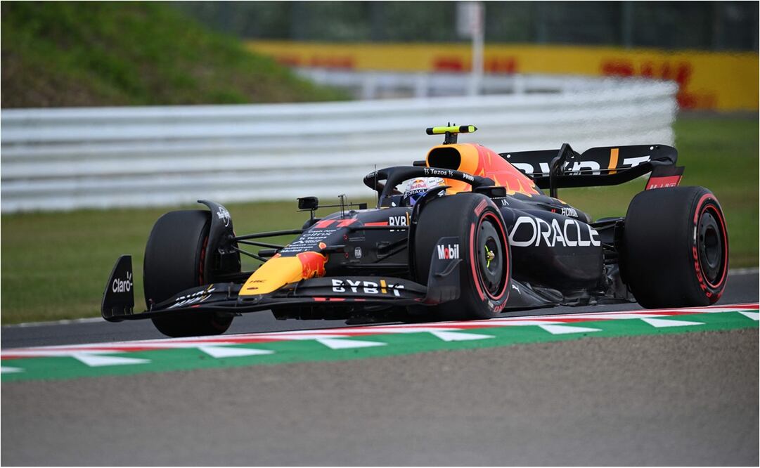 Checo Pérez concluye en quinto puesto la práctica libre 3 del Gran Premio de Japón / FOTO: AFP