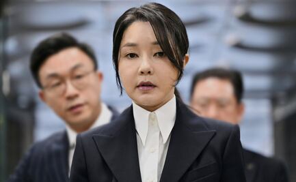 Esposa de Yoon Suk Yeol es condenada a 20 meses de prisión por corrupción; expresidente surcoreano espera veredicto por ley marcial