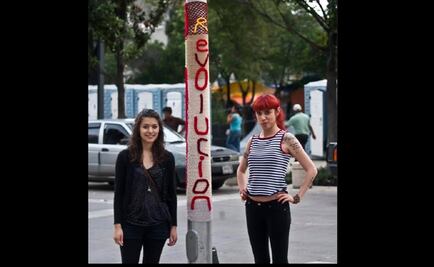 Mujeres utilizan el graffiti tejido como expresión de lucha