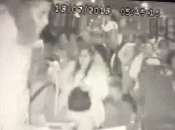 Video. “A ver mi gente, esto se trata de celular y cartera”, así asaltan camión en Calzada de Tlalpan