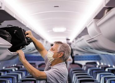 Tráfico aéreo global persiste deprimido por variante Delta