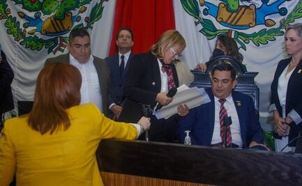 "¡Pareces niña!": siguen las peleas en Congreso de Tamaulipas; ahora morenista arrebata documentos