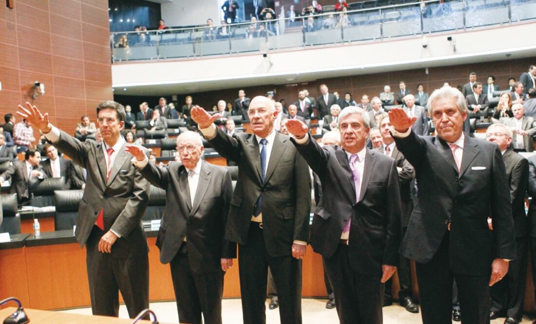 Los consejeros independientes de Pemex durante la toma protesta ante el Senado de la República. Muchas de sus deliberaciones fueron cuestionadas por expertos (ARCHIVO/ EL UNIVERSAL)