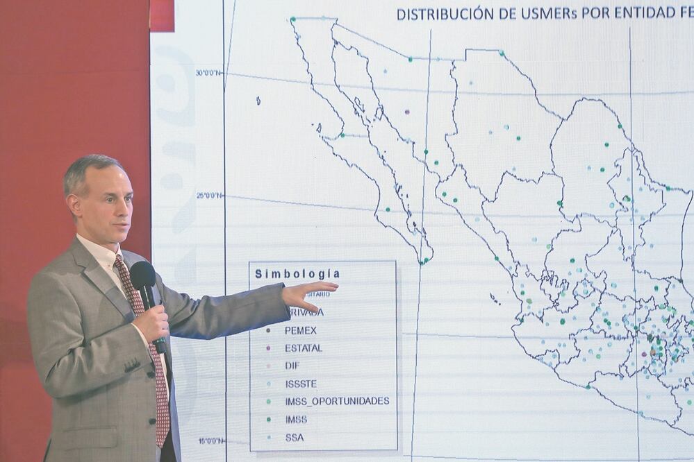 Hugo López-Gatell, subsecretario de Prevención y Promoción de la Salud, dijo que de acuerdo con la evolución de la pandemia en México, se estima que hasta ahora ha habido 55 mil 951 casos del coronavirus. Foto: VALENTE ROSAS. EL UNIVERSAL