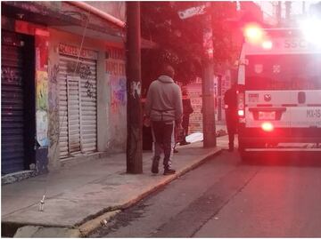 Asaltan y matan a hombre afuera de su casa en Tlalpan; víctima recibió cuatro disparos