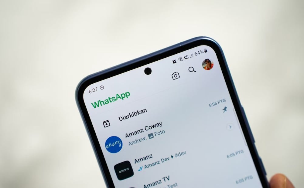 WhatsApp trabaja en llevar esta actualización de fondos a los dispositivos Android. Foto: Unsplash