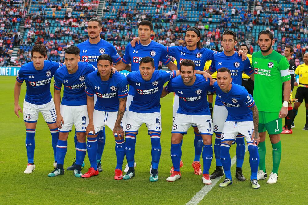 Imago7. Jugadores de Cruz Azul previo al juego ante Necaxa en el Estadio Azul