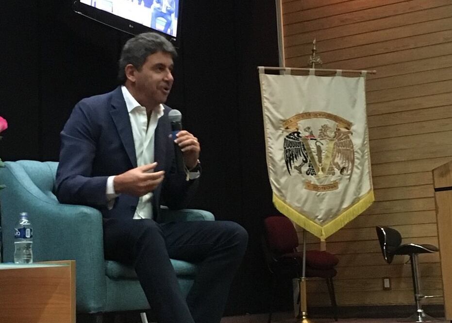 Foto: tomada de Twitter @RenatoFloresC