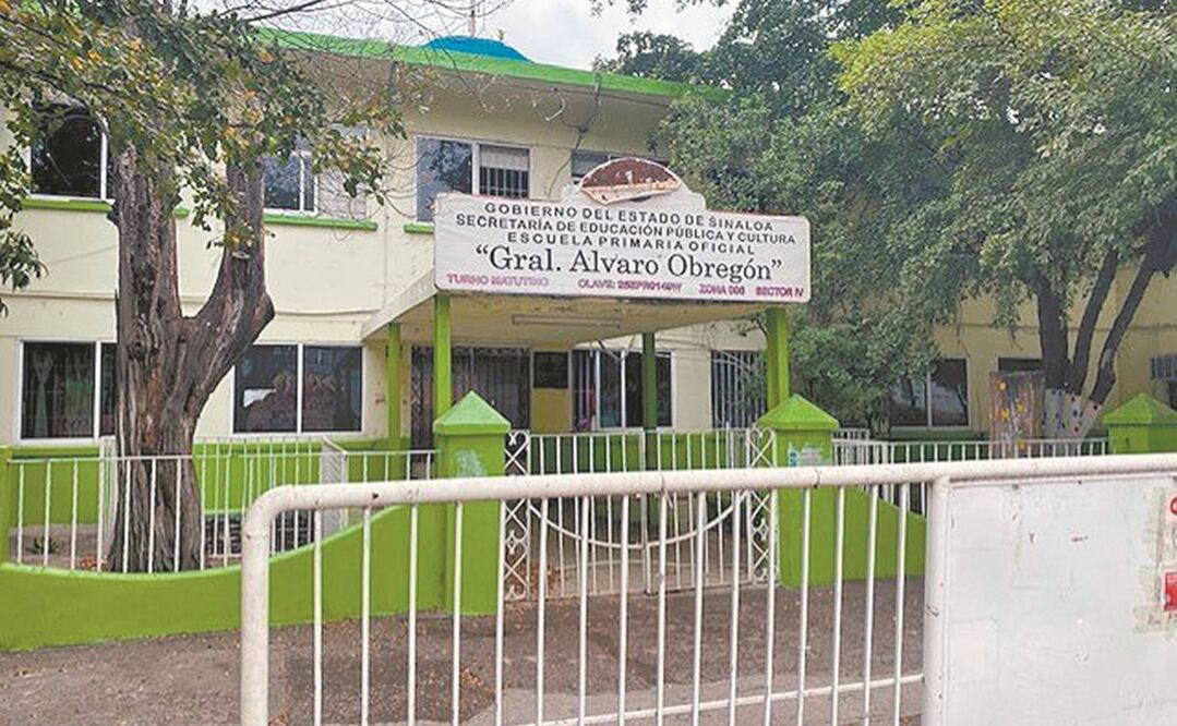 La Escuela Primaria Álvaro Obregón, en el primer cuadro de la capital, ha sido blanco de robos. Foto: JAVIER CABRERA. EL UNIVERSAL