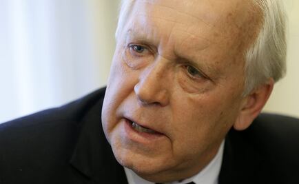 Renuncia ministro del Interior chileno