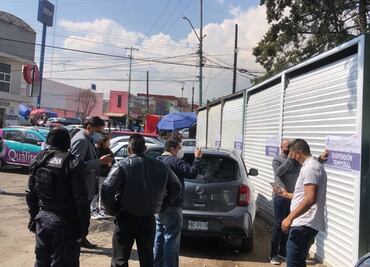 Por permisos falsos, retiran puestos en El Molinito