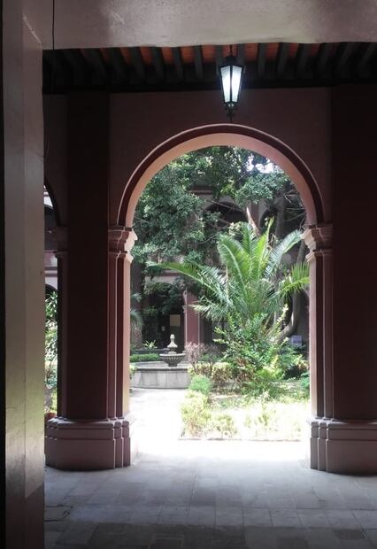 De Colegio agustino al famoso Hospital Juárez