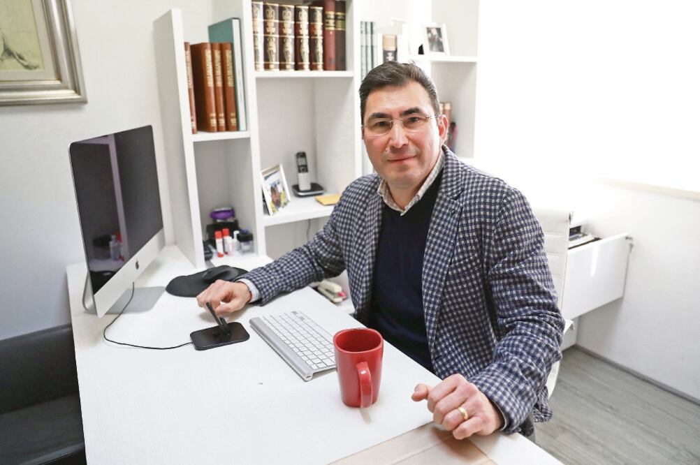 Fernando González Sánchez Ex subsecretario de Educación Básica y yerno de la ex dirigente del sindicato de maestros (DIEGO SIMÓN SÁNCHEZ. EL UNIVERSAL)