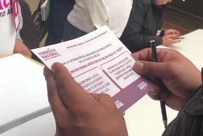 Votan en consulta de nuevo aeropuerto en Toluca