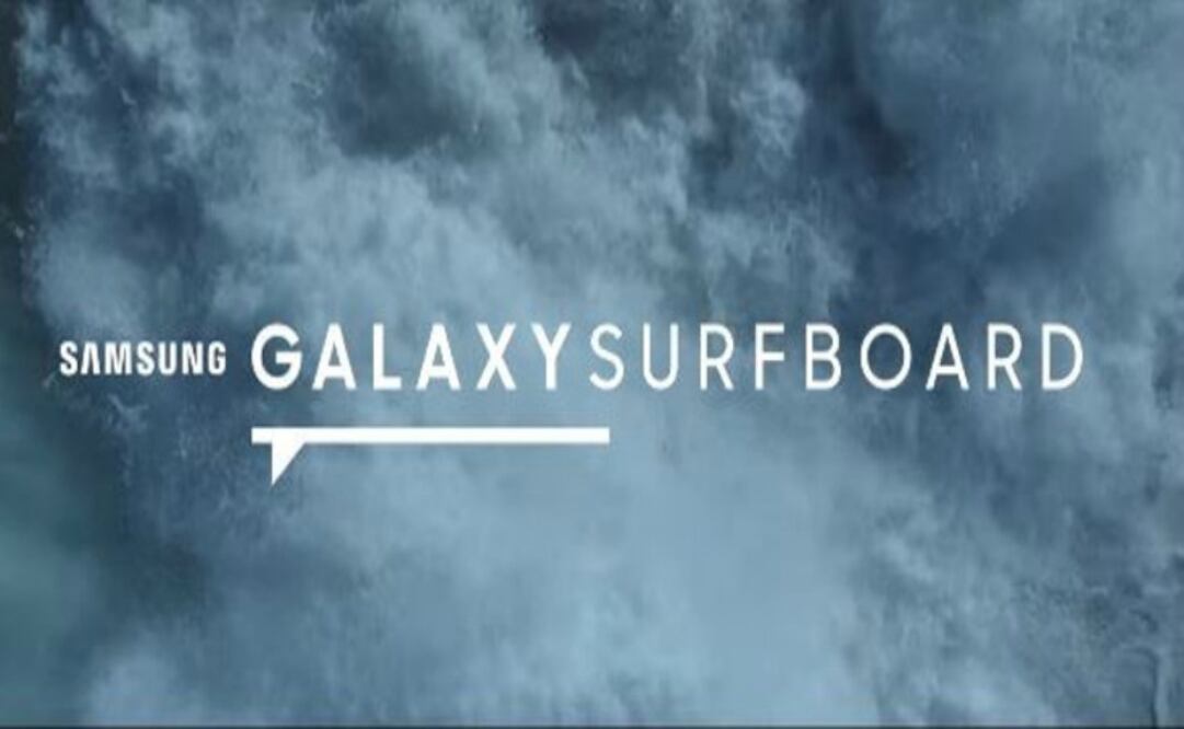La Galaxy Samsung Surfboard es alimentada por la energía de una microtarjeta controladora, instalada en el lado opuesto del Galaxy S7