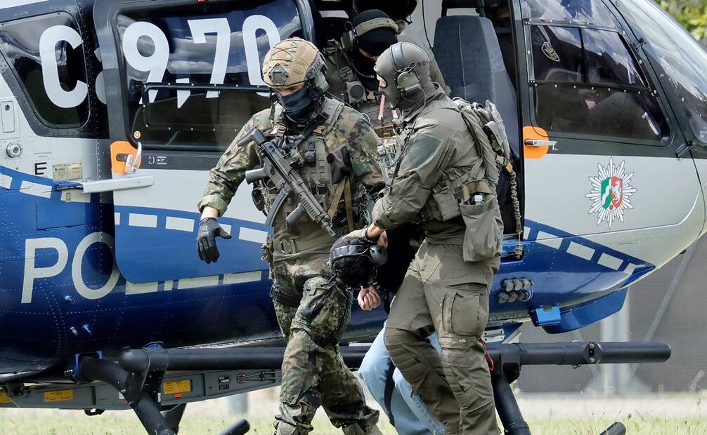 El Ministro del Interior de Renania del Norte-Westfalia anunció que "el hombre que hemos estado buscando durante todo el día acaba de ser detenido". Foto: EFE