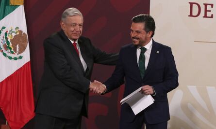 “Un servidor público excepcional": AMLO destaca trabajo de Zoé Robledo en el IMSS