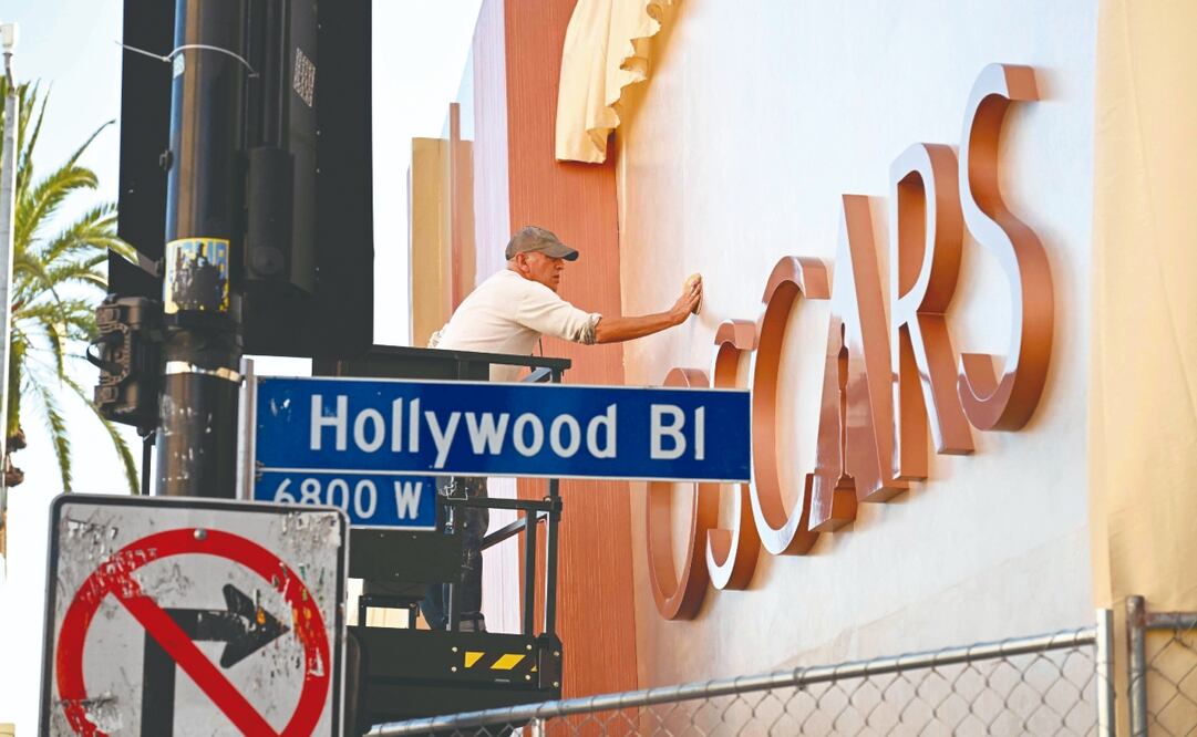 EL Dolby Theatre se tiñe de dorado. Foto: de ROBYN BECK. AFP