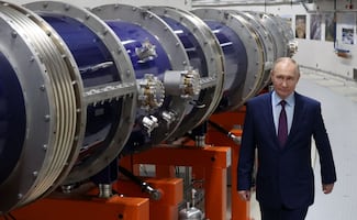 Rusia seguirá modernizando su potencial nuclear: Putin; creará sistemas de misiles que superen escudos actuales y futuros, dice