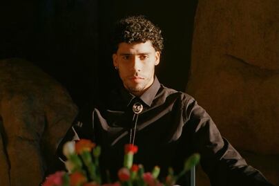 Bernie Martínez, el hermano de Bad Bunny, triunfa como modelo