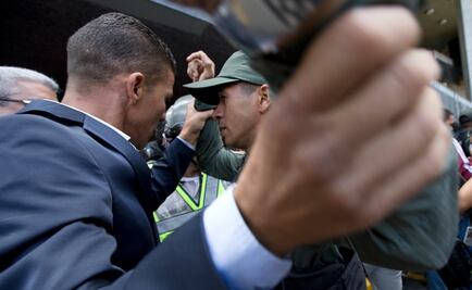 Agreden a diputados opositores en Venezuela