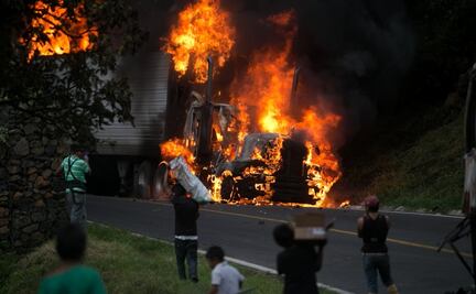 Suben a 49 los normalistas detenidos en Michoacán