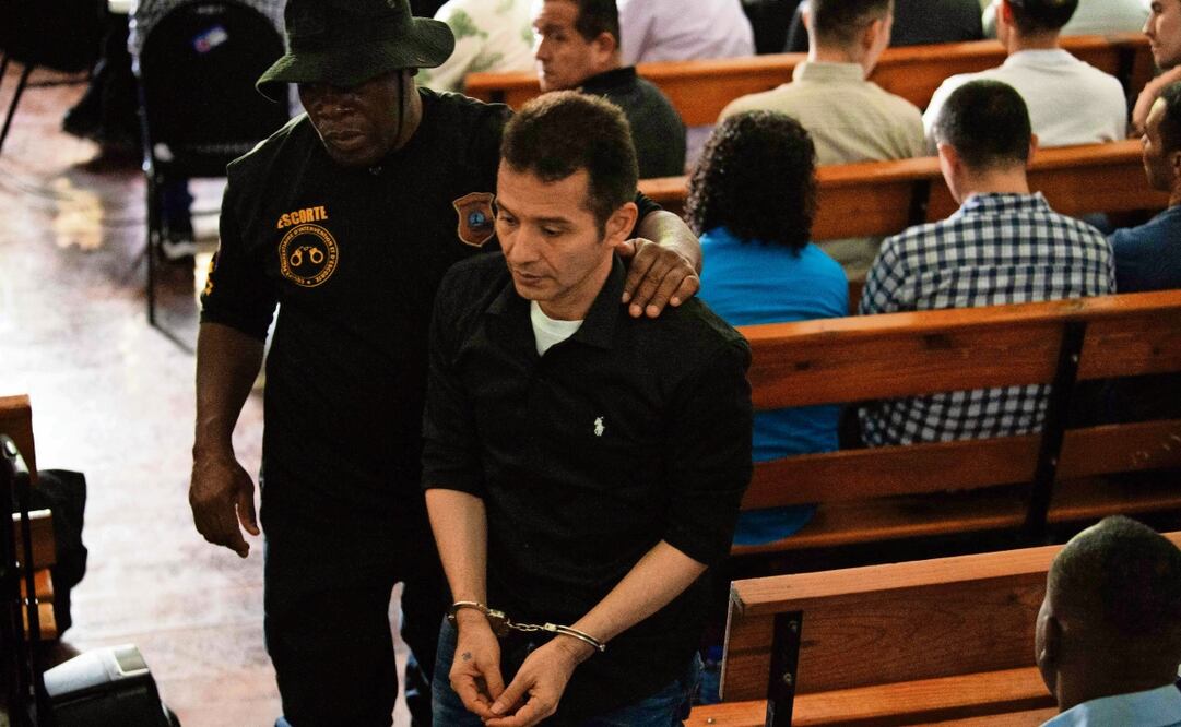 Colombianos acusados de participar en el asesinato del expresidente haitiano Jovenel Moïse, en una audiencia en la Corte de Apelaciones en Puerto Príncipe, Haití, el 16 de junio pasado. Foto: Clarens Siffroy / AFP