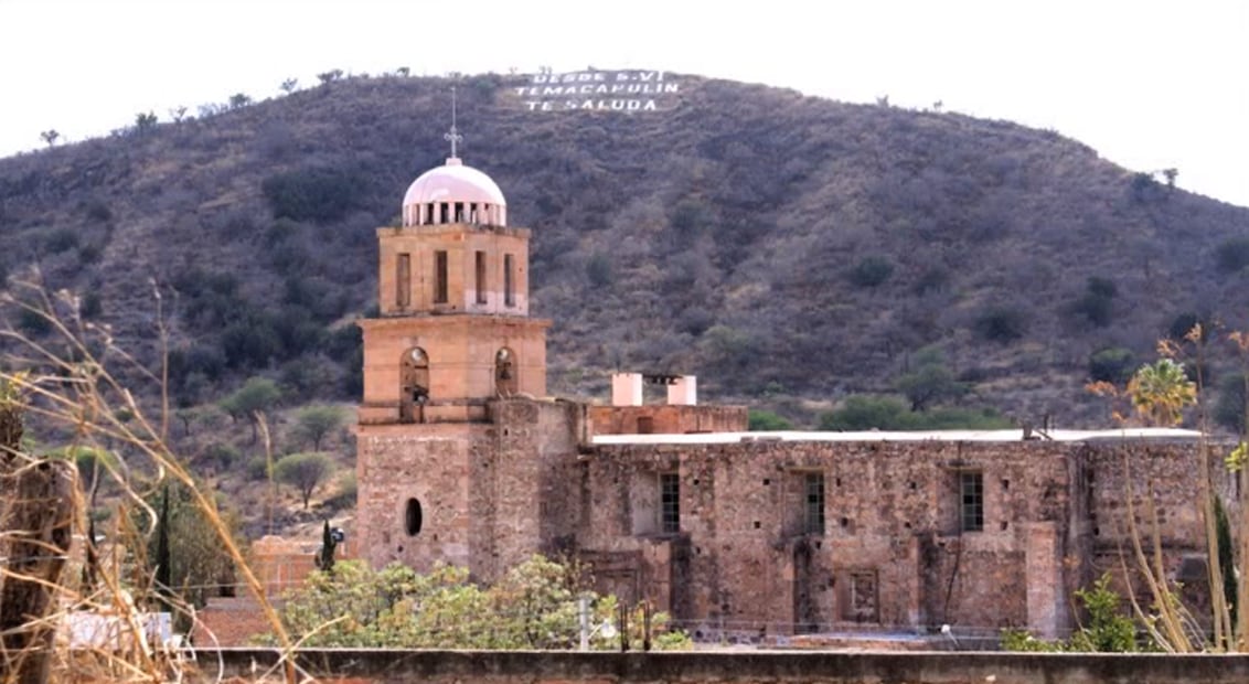 Para la defensa del pueblo, los vecinos idearon en Semana Santa un “Viacrucis de la Resistencia”. Foto: Especial