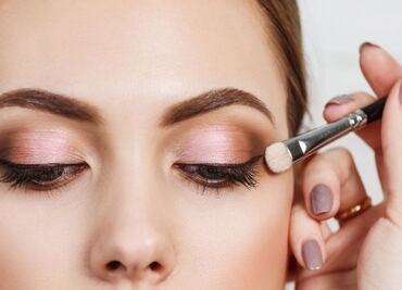 Los mejores colores de sombra para los ojos color café