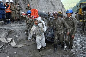 Nepal reporta mil nuevos desaparecidos por inundaciones; van más de 6 mil a casi un mes de la tragedia