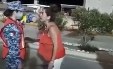 Mujer insulta y abofetea a militar en retén de Querobabi, Sonora