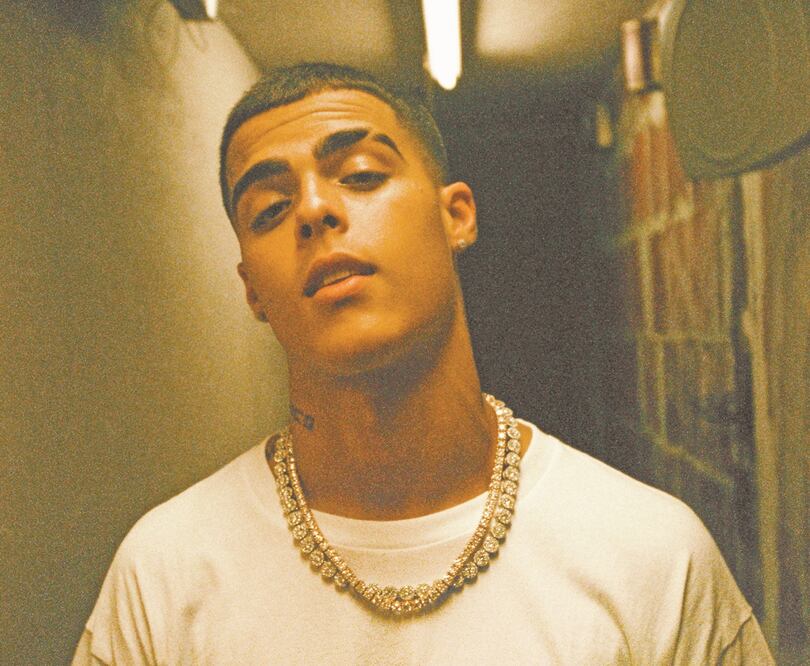 Desde el confinamiento, grabó en Miami el video de “Relaciones”. Foto: CORTESÍA