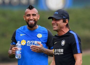Arturo Vidal es oficialmente nuevo futbolista del Inter