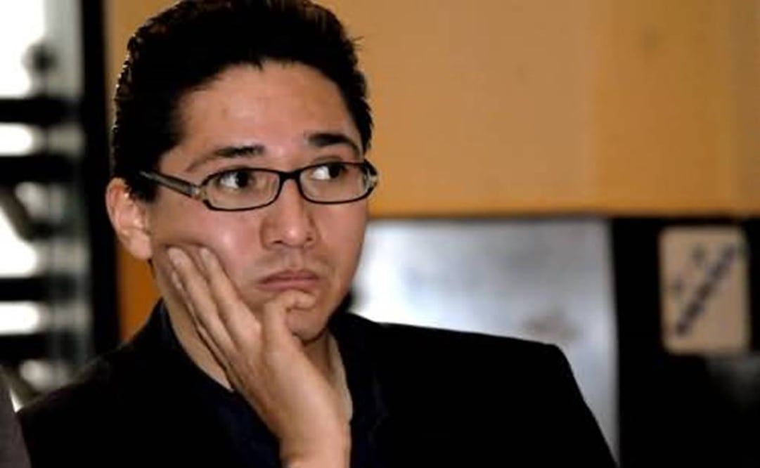 Chías nació en la Ciudad de México en 1973, su literatura ha sido traducida a varios idiomas, de igual forma ha montado grandes obras de teatro en los principales foros y festivales de México. FOTO: