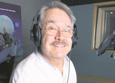 Pedro Sola saca su pasión por los monstruos