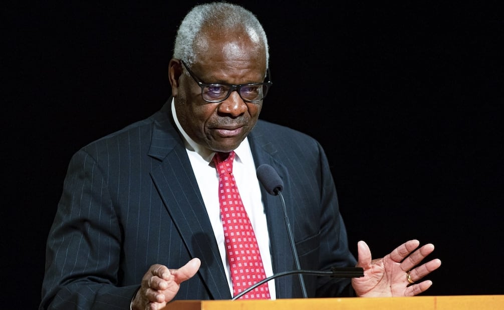 Clarence Thomas es uno de los jueces que expreso su firme desacuerdo  Foto: AP