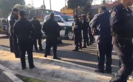 Abandonan cadáver embolsado a media calle en V. Carranza