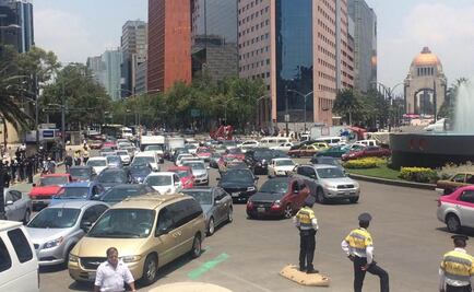Reanudan circulación tras marcha de la CNTE