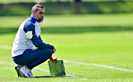 El Querétaro se “roba” a técnico del Cruz Azul