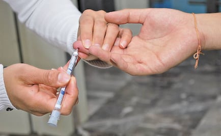 Identifican proteínas que podrían mejorar tratamiento del sida