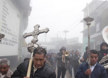 Entre montañas, mixes llaman a sus muertos y honran a Konk änää