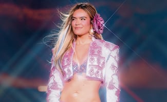Karol G deja ver a la mujer detrás de la Bichota: “No me da pena mostrarle al mundo cuando no estoy bien” 