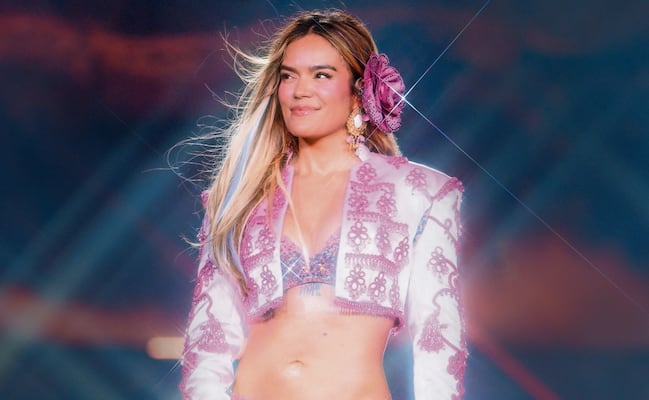 Karol G deja ver a la mujer detrás de la Bichota: “No me da pena mostrarle al mundo cuando no estoy bien”
