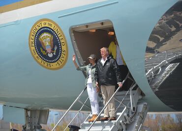 Trump llega a Puerto Rico para evaluar daños causados por huracán "María"