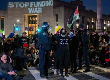 Detienen a 100 manifestantes propalestinos en universidad de Boston